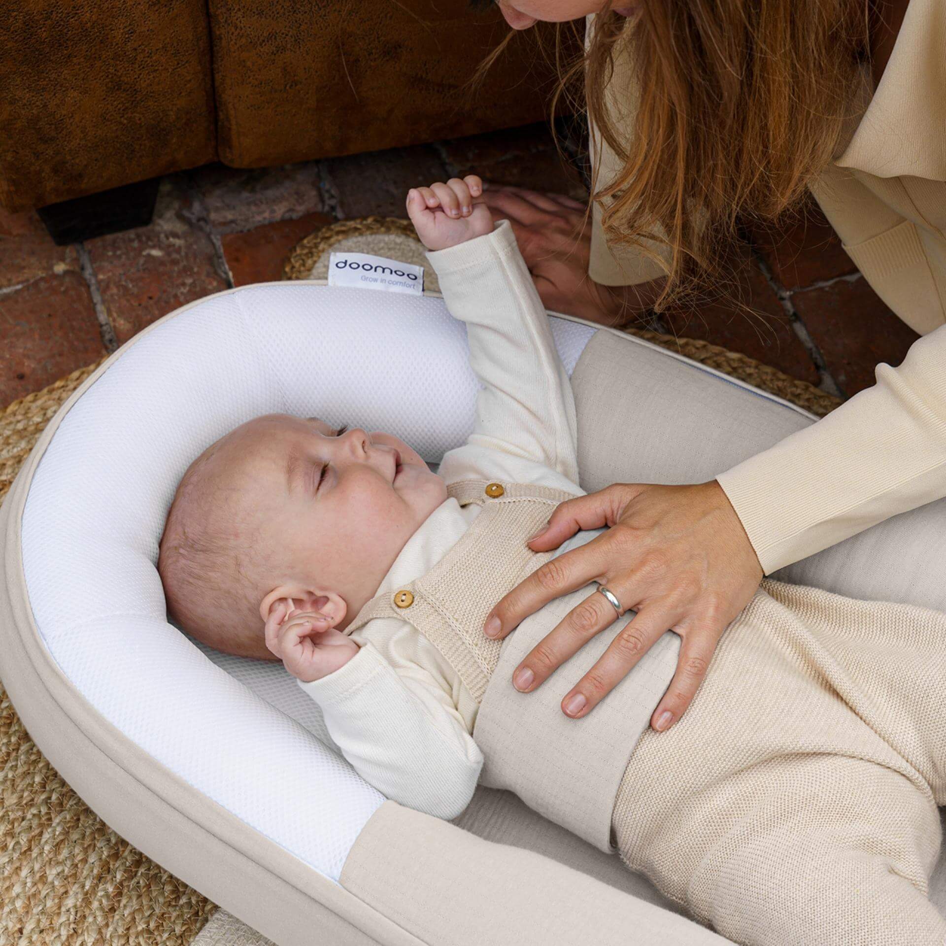 doomoo-cocoon-babynest-leopard-cream-verstellbar-baumwolle image 6